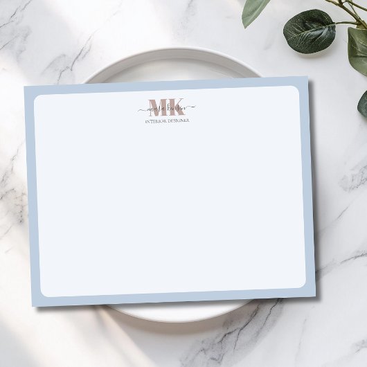 Modert Mocha Mousse Monogram Staubblau Mitteilungskarte