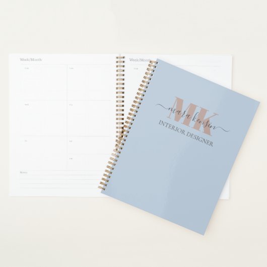 Modert Mocha Mousse Monogram Staubblau Planer (Anzeige)
