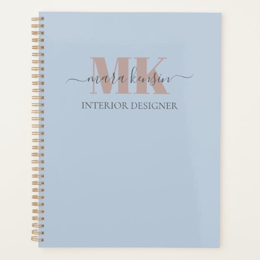 Modert Mocha Mousse Monogram Staubblau Planer (Vorderseite)