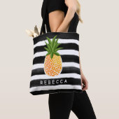 Modische tropische Ananas Schwarz-weiße Streifen Tasche (Von Nahem)