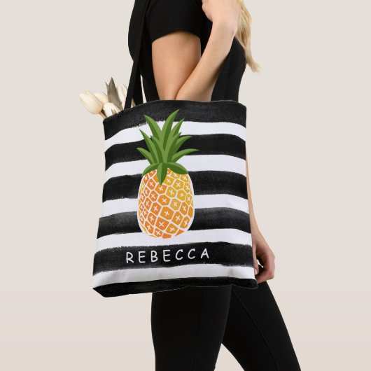 Modische tropische Ananas Schwarz-weiße Streifen Tasche (Von Nahem)