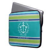 Modischer Monogramm-Anker-Lorbeer-Kranz Stripes Laptopschutzhülle (Vorderseite Links)