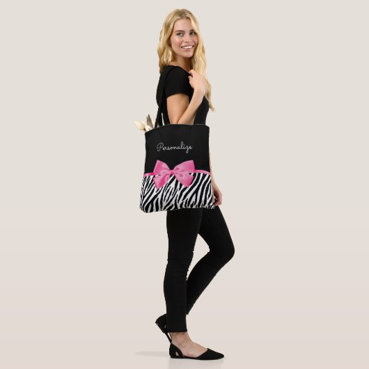 Modischer Zebra-Druck-schicker Pink-Bogen und Name Tasche (Am Model)