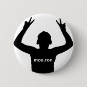 moe.ron button (Vorderseite)