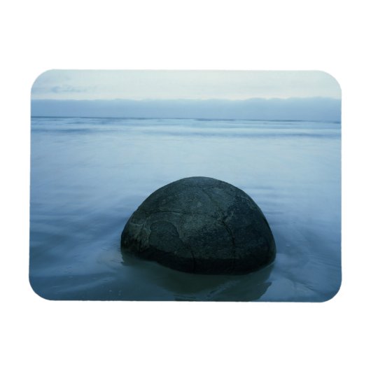 Moeraki Boulders Magnet (Horizontal)