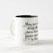 Mögen Sie mit Feen irischem Segen tanzen Zweifarbige Tasse (Vorderseite Links)