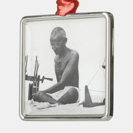 Mohandas Karamchand Gandhi Ornament Aus Metall (Links)