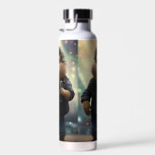 "Mohawk Capybara: Rockin' der Fluss!" Trinkflasche (Rechts)