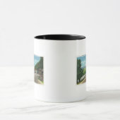 Mohawk Trail Hairpin Turn & Observation Tower Tasse (Zentrum)