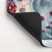 Mohnblume, vom Nebel - Mousepad (Ecke)