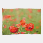 Mohnblumen in einem Mohnblumenfeld-Geschirrtuch Handtuch (Horizontal)