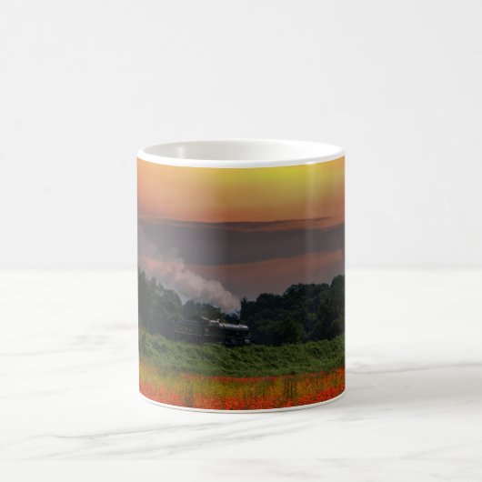 Mohnfeld und Dampflokomotive Kaffeetasse (Mittel)