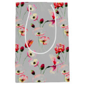 Mohnmuster auf Grau Mittlere Geschenktüte (Vorderseite)