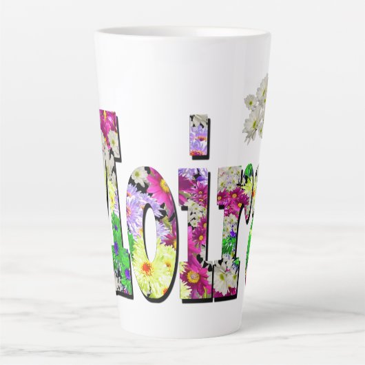 Moira, Mädchenname mit Daisis, Milchtasse (Vorderseite)