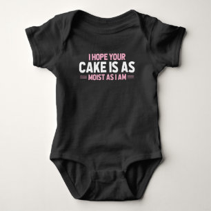 Moist Cake Adult Humor Dirty und Funny Baker Baby Strampler