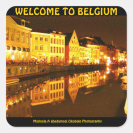 MOJI EIN OKUBULE KUNSTWERK 2011 QUADRATISCHER AUFKLEBER