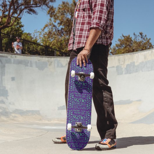 Mojo lila Skateboard (Außenbereich 2)