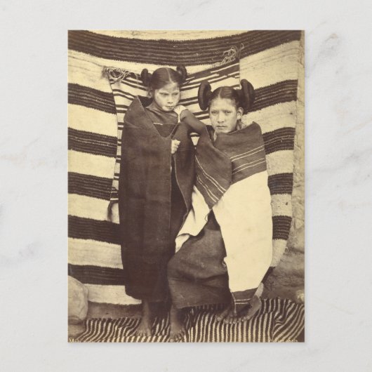 Moki Girls, 1879 Postkarte (Vorderseite)