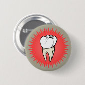 Molar frisch extrahiert auf einer roten button (Vorne & Hinten)