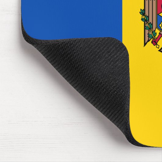 Moldau-Flagge Mousepad (Ecke)