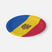 Moldau-Flagge Pappteller (Schrägansicht)
