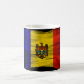 Moldova flag brush stroke, national flag kaffeetasse (Mittel)