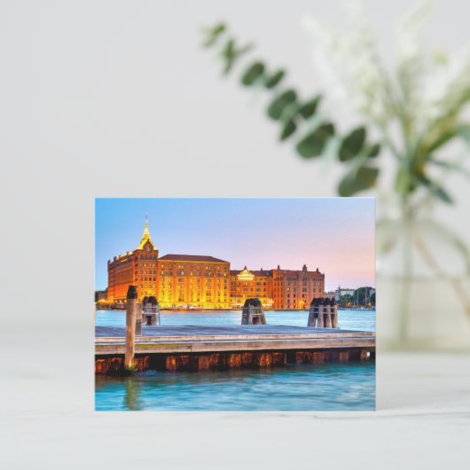 Molino Stucky Postkarte (Stehend Vorderseite)