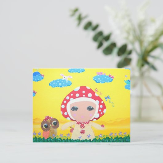Molly Mushroom Baby in Polka Dottie Whimsy Land Postkarte (Stehend Vorderseite)