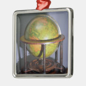 Molyneux Kugel Silbernes Ornament (Links)