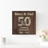 Mom and Dad 50th Wedding Anniversary 2019 Quadratische Wanduhr (Zuhause)