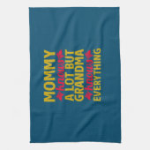 Mom Art Grandma Knows Everything Geschirrtuch (Vertikal)