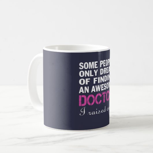 MOM DOKTORS KAFFEETASSE (Vorderseite Links)