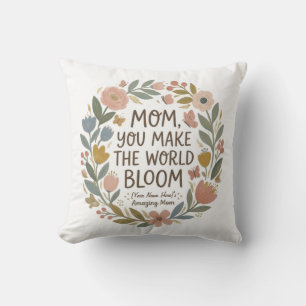 "Mom, du lässt die Welt erblühen" Boho-Blumenkranz Kissen