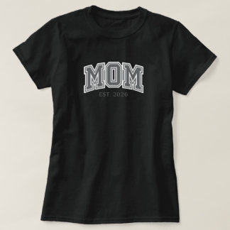 MOM EST. 2026 Vintage-Varsity-Typografie | Vater' T-Shirt