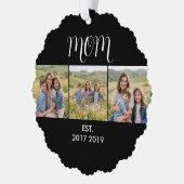 Mom Established Modern Script Black 3 Photo Ornament Karte (Links)