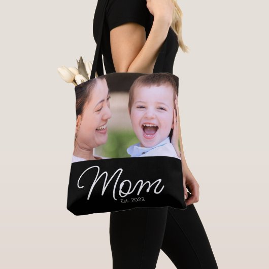 Mom Established Script Black Photo Tasche (Von Nahem)