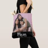Mom Established Script Black Photo Tasche (Von Nahem)