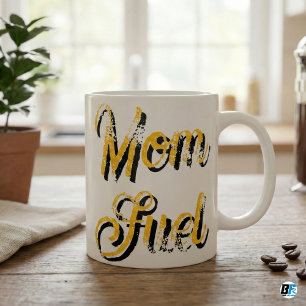 Mom Fuel Gelb Schwarz Abgenutzt Grunge-Typografie Kaffeetasse