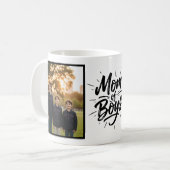 Mom of Boys Brush Script Two Photo Kaffeetasse (Vorderseite Links)