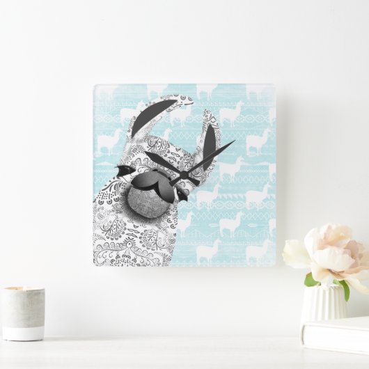 Moma Llama mit dem Muster der weißen Llama-Wolke Quadratische Wanduhr (Zuhause)