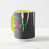 MOMbie Ghoulishly Fun Funny Halloween Tasse (Vorderseite Links)