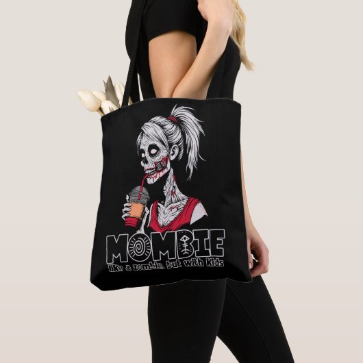 Mombie, wie ein Zombie, aber mit Kindern Tasche (Von Nahem)