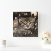 Mommas Uhr an der Rückseite (Zuhause)