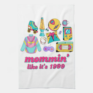 Mommin' Like It's 1999 - Funny Y2K Mama Gift Geschirrtuch