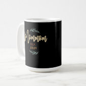 Mommom gegründet 2024 Funny Oma Kaffeetasse (Vorderseite Links)