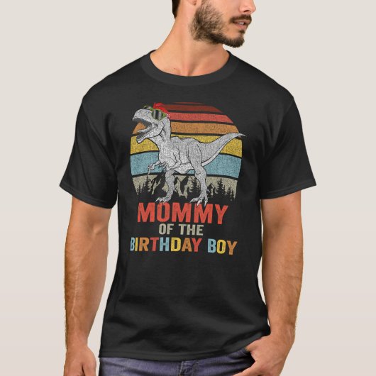 Mommy Dinosaur of the Birthday Boy T Rex Family Di T-Shirt (Vorderseite)