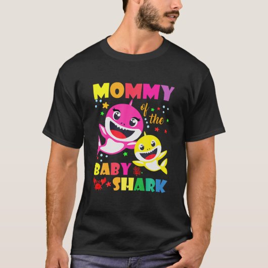 Mommy Of The Baby Shark Birthday Mommy Shark T-Shirt (Vorderseite)