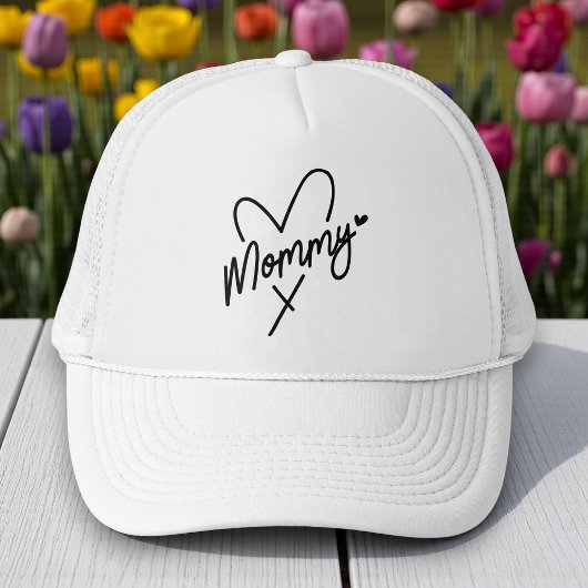 Mommy Simple Modern Script Typography Heart Truckerkappe