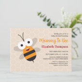Mommy to be Honey Bumble Bee Baby Shower Honeycomb Einladung (Stehend Vorderseite)
