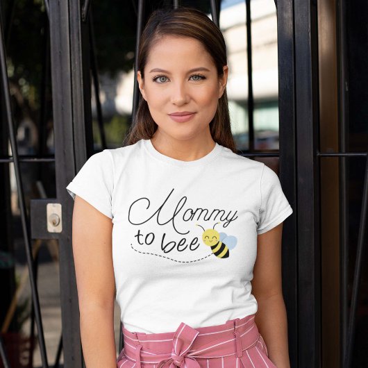 Mommy to be T-Shirt